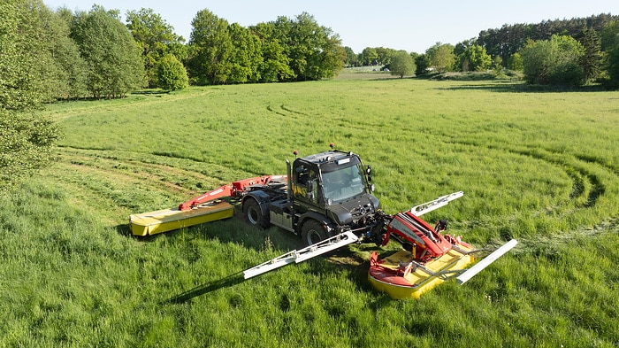 Der Unimog für die moderne Landwirtschaft:  drei Geräteträger auf der Weltleitmesse Agritechnica
