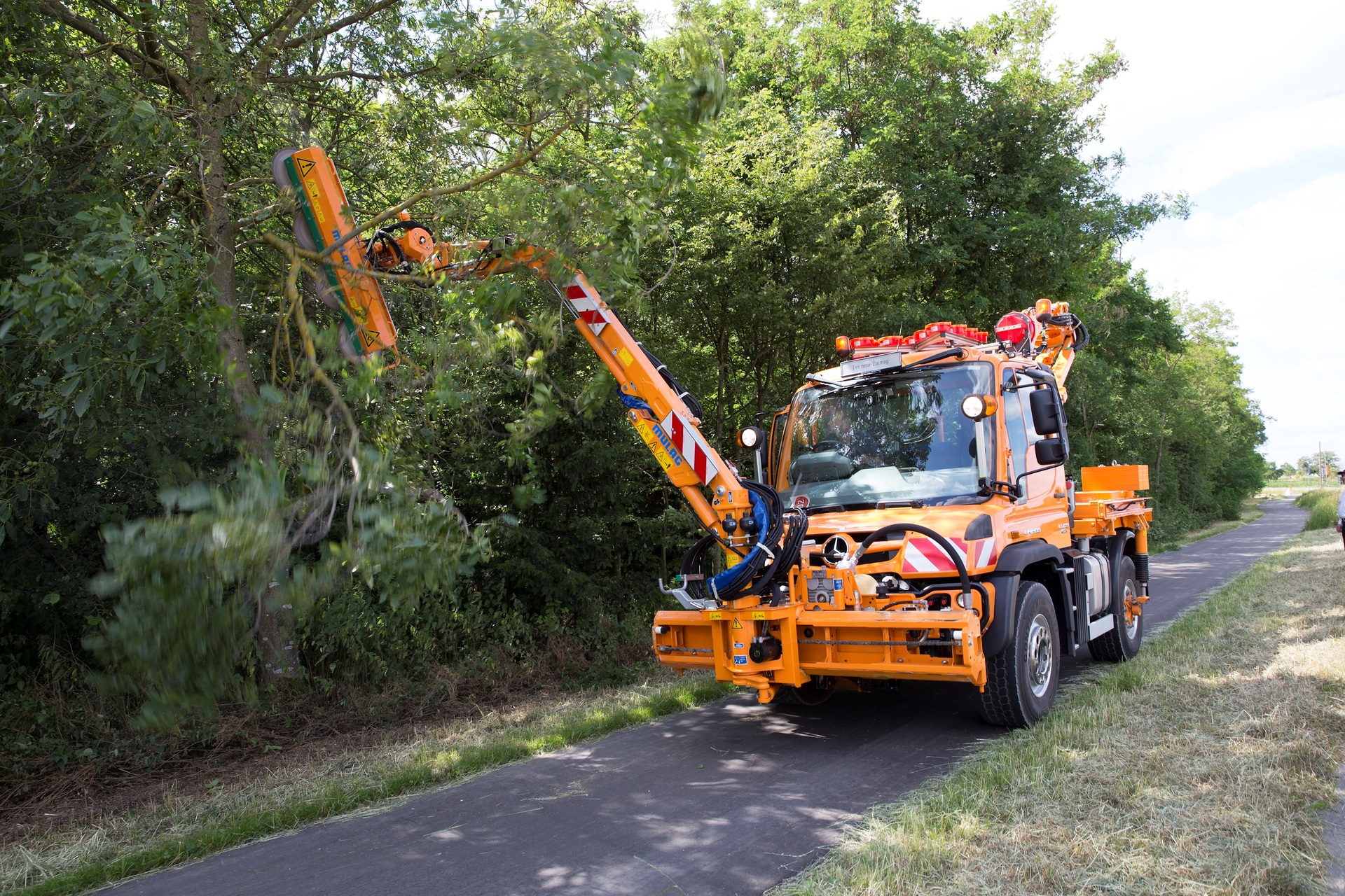 Der Unimog für die moderne Landwirtschaft:  drei Geräteträger auf der Weltleitmesse Agritechnica