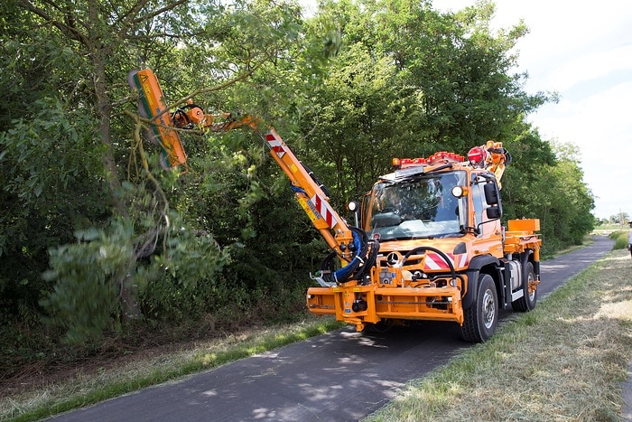 Der Unimog für die moderne Landwirtschaft:  drei Geräteträger auf der Weltleitmesse Agritechnica