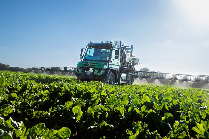 Der Unimog für die moderne Landwirtschaft:  drei Geräteträger auf der Weltleitmesse Agritechnica