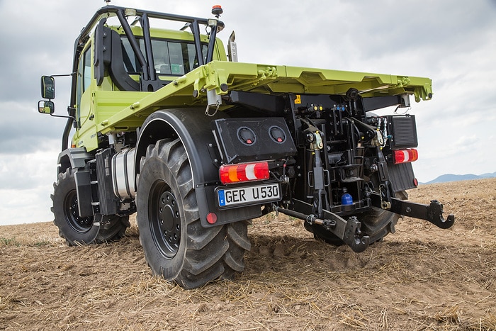 Der Unimog für die moderne Landwirtschaft:  drei Geräteträger auf der Weltleitmesse Agritechnica