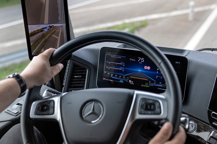 Mercedes-Benz Actros L