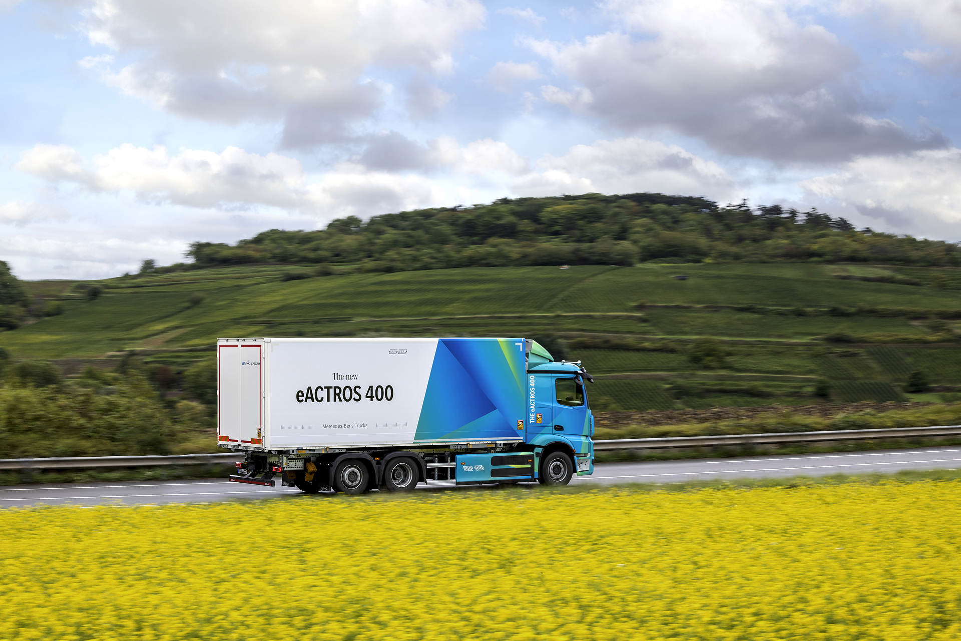 Mercedes-Benz eActros 400