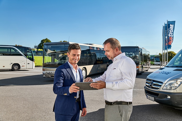 BusStore