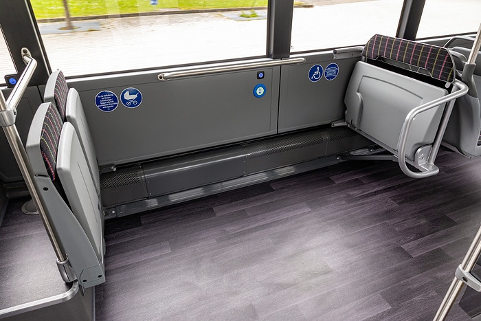 Mercedes-Benz eCitaro mit NMCC4-Batterie