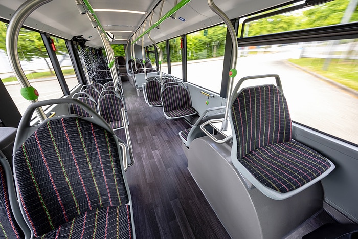 Mercedes-Benz eCitaro mit NMCC4-Batterie