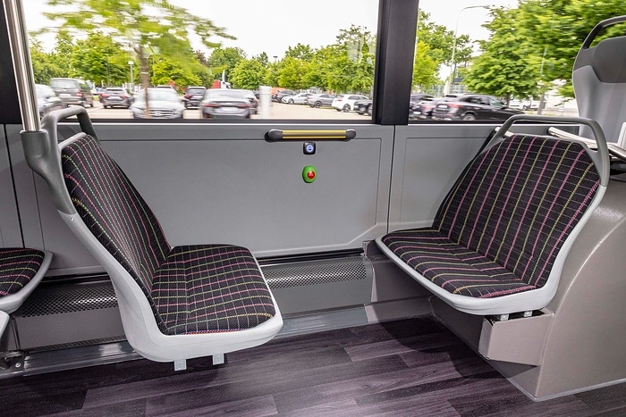 Mercedes-Benz eCitaro mit NMCC4-Batterie