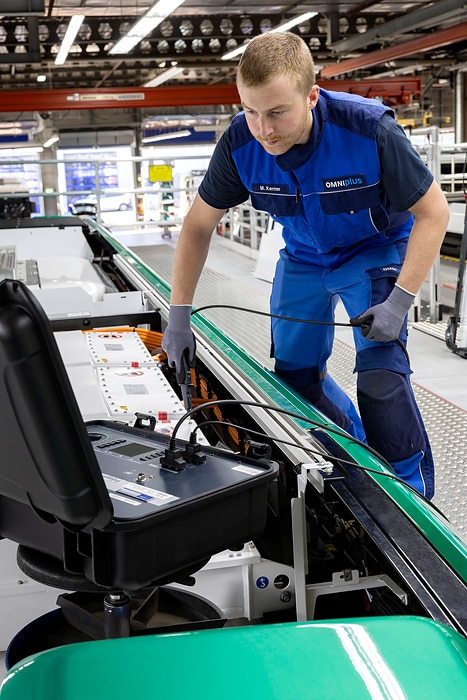 Mercedes-Benz eCitaro mit NMCC4-Batterie