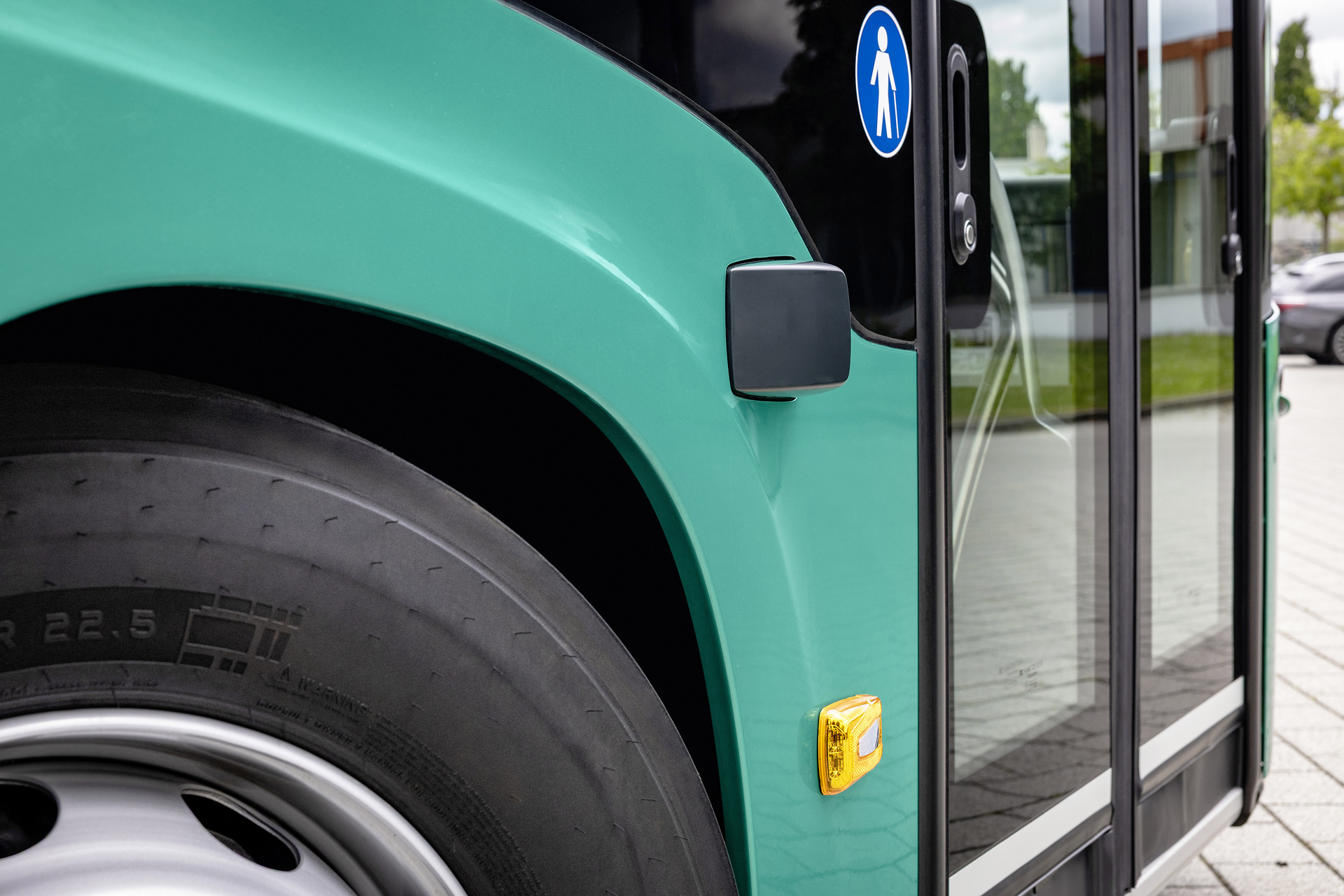 Mercedes-Benz eCitaro with NMCC4 battery
