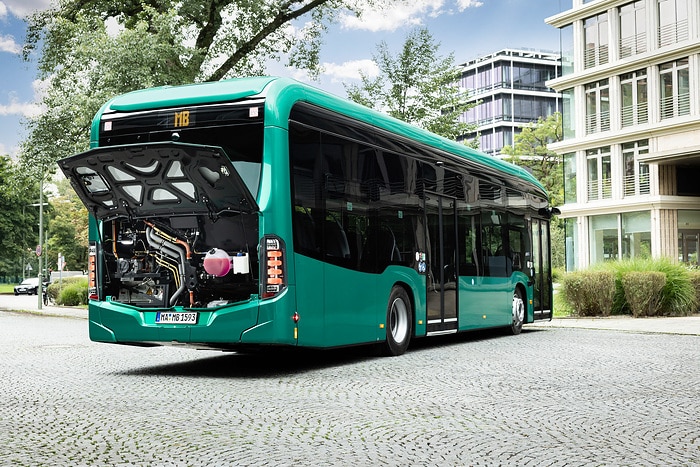 Mercedes-Benz eCitaro with NMCC4 battery