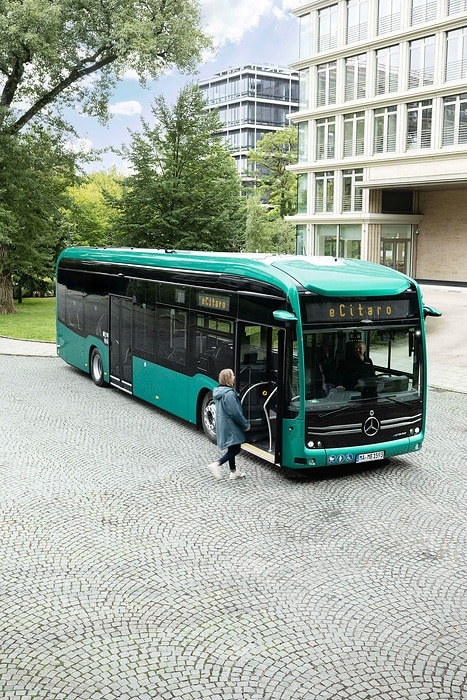 Mercedes-Benz eCitaro with NMCC4 battery
