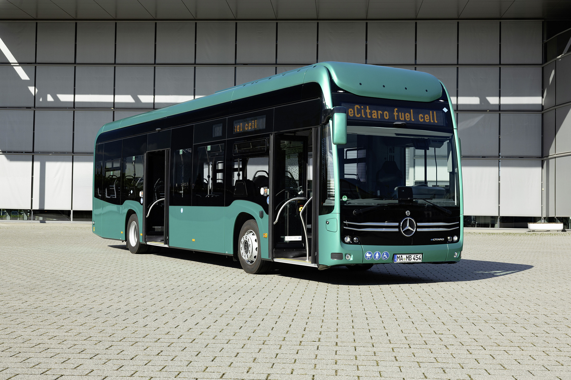 Mercedes-Benz eCitaro fuel cell