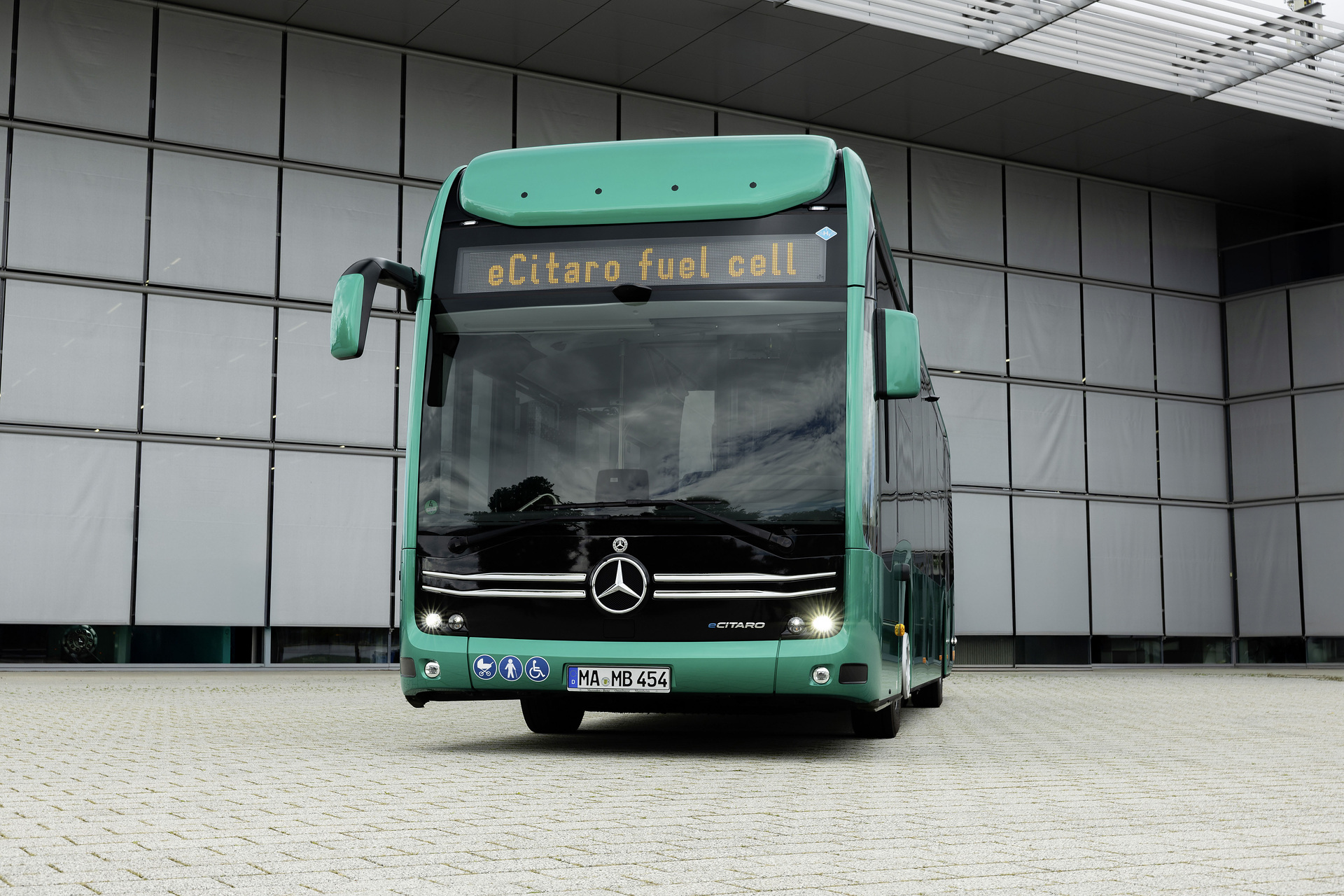 Mercedes-Benz eCitaro fuel cell