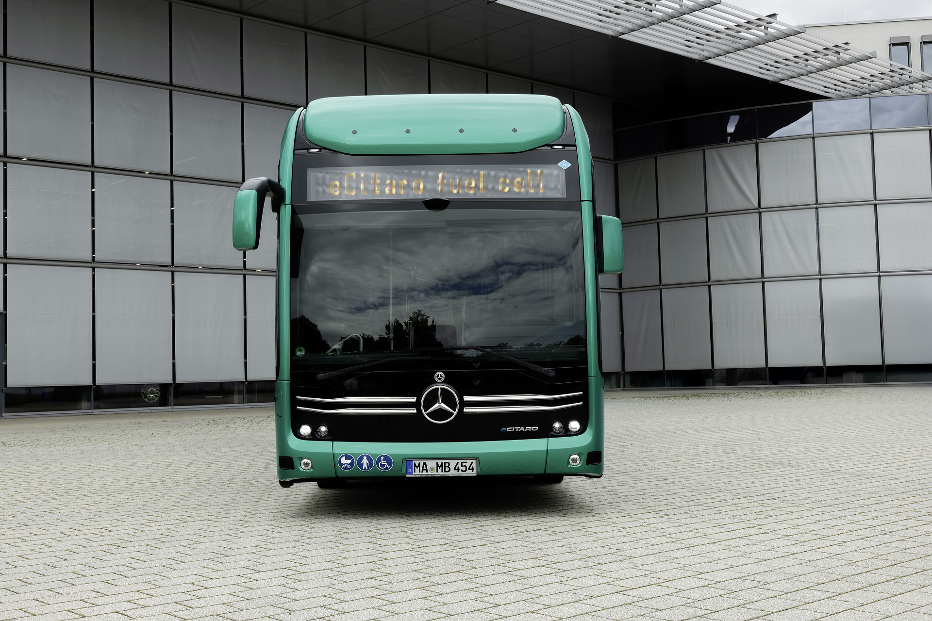 Mercedes-Benz eCitaro fuel cell