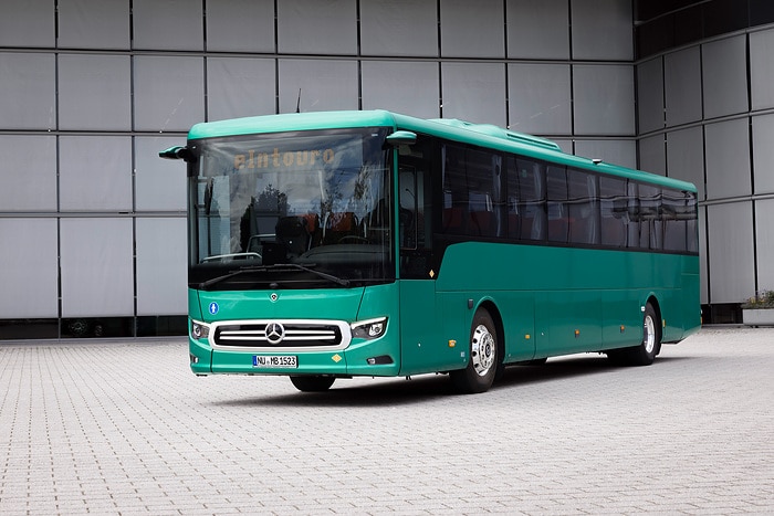 Mercedes-Benz eIntouro M