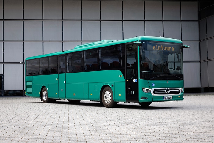 Mercedes-Benz eIntouro M