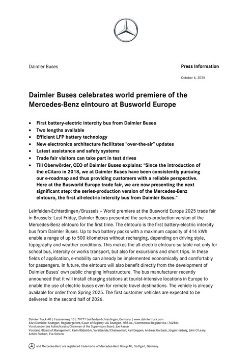 Daimler Buses celebrates world premiere of the Mercedes-Benz eIntouro at Busworld Europe