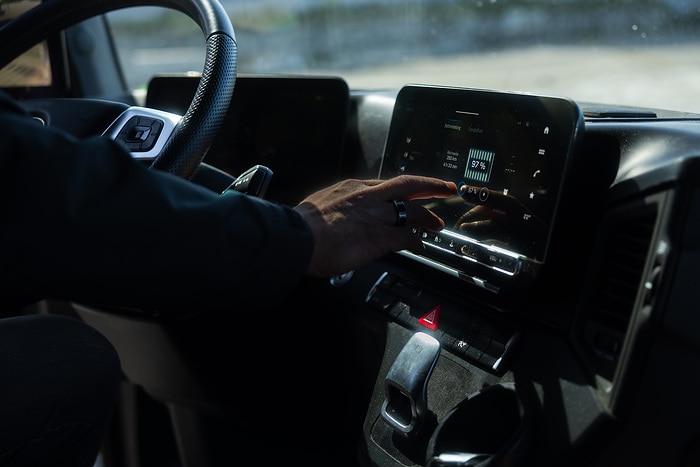 Sicherer unterwegs mit Hochvolt: Hohe passive Sicherheit des Mercedes-Benz eActros 600 in Crash-Tests bestätigt