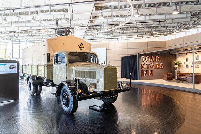 Mercedes-Benz Trucks eröffnet neues Customer Experience Center – Fokus auf Kundenorientierung und Markenwerte