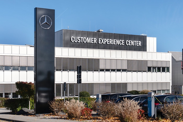 Mercedes-Benz Trucks eröffnet neues Customer Experience Center – Fokus auf Kundenorientierung und Markenwerte