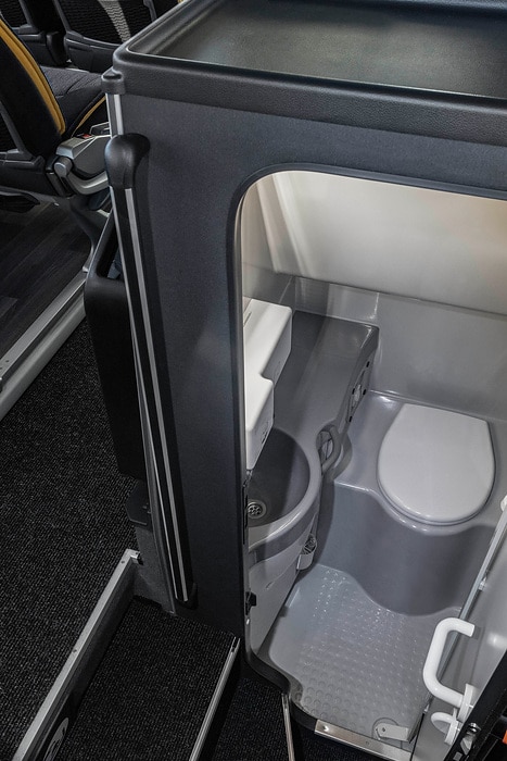 Sicherheit in neuer Dimension: Mercedes-Benz Tourismo Safety Coach 2024