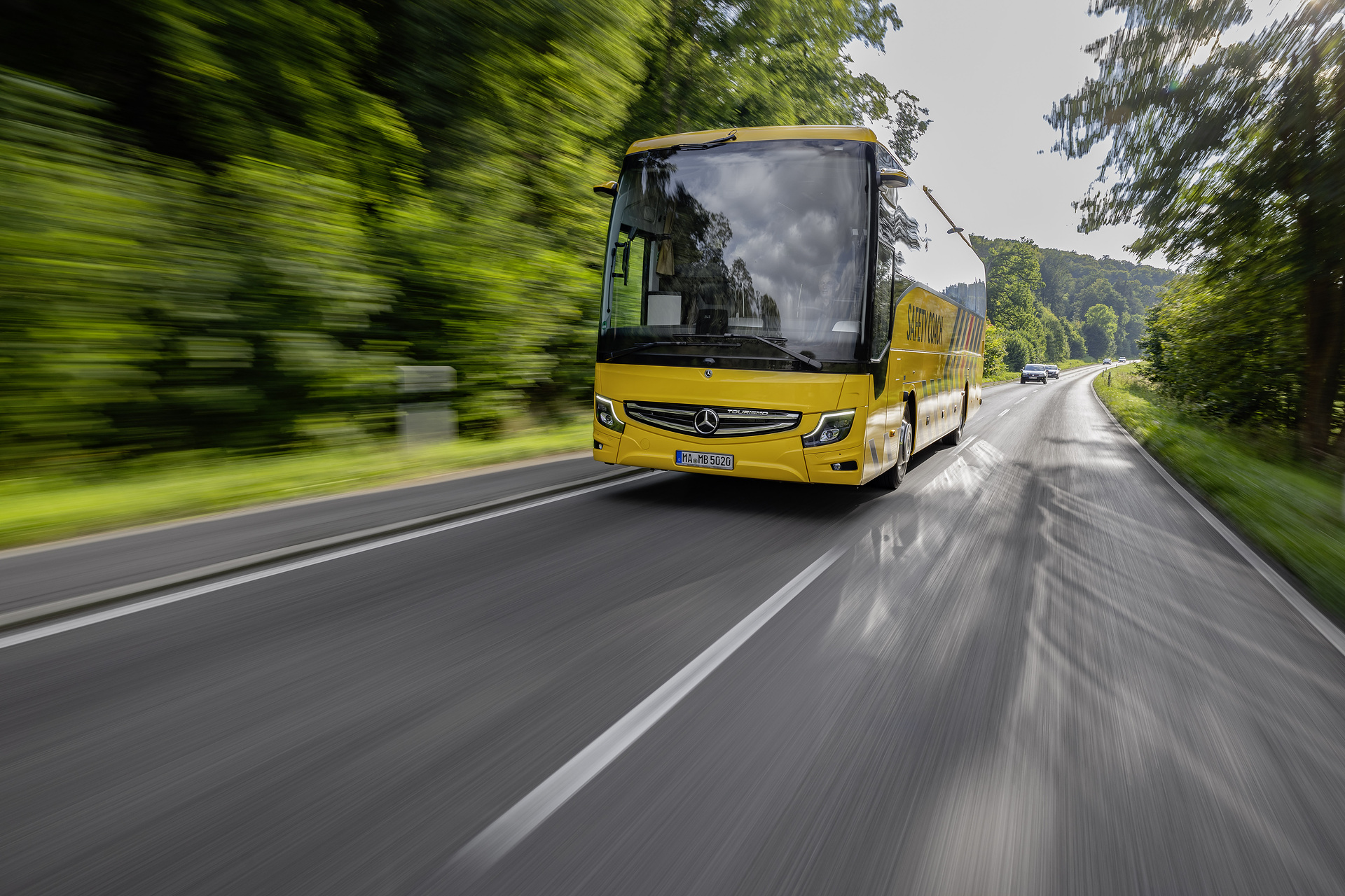 Sicherheit in neuer Dimension: Mercedes-Benz Tourismo Safety Coach 2024