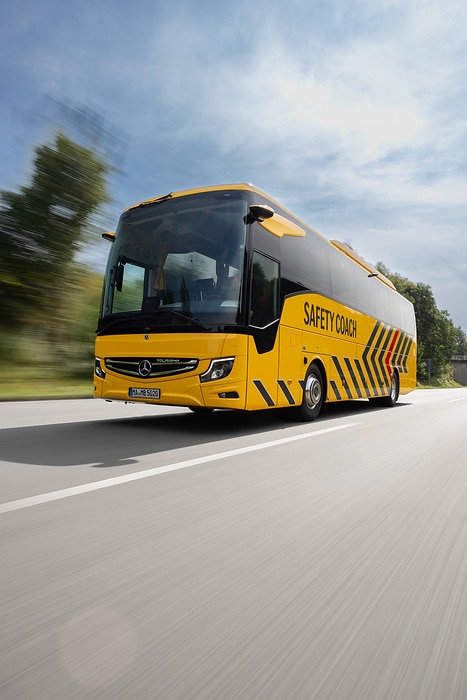 Sicherheit in neuer Dimension: Mercedes-Benz Tourismo Safety Coach 2024