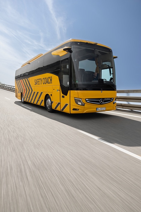 Sicherheit in neuer Dimension: Mercedes-Benz Tourismo Safety Coach 2024