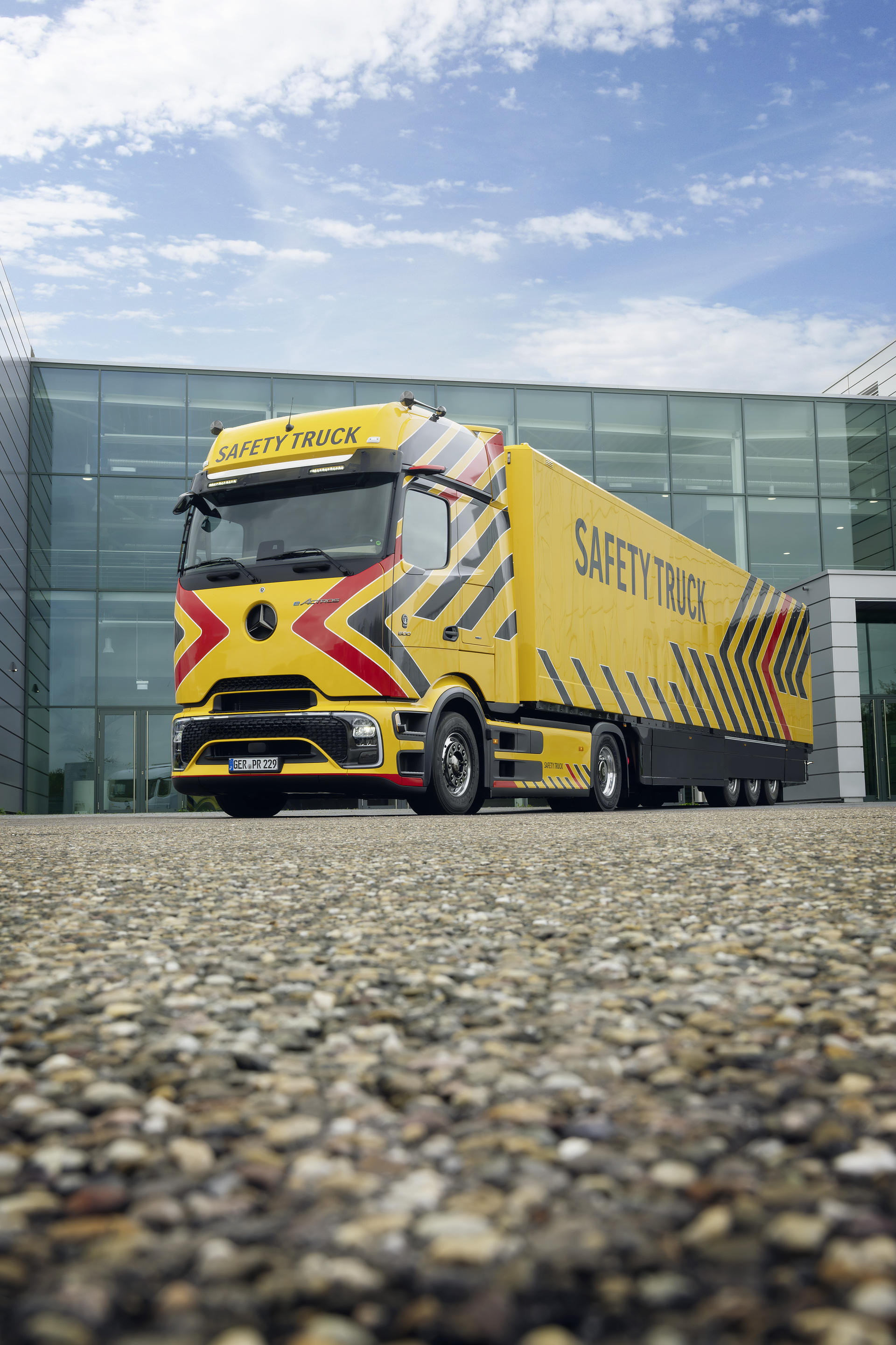 Mercedes-Benz Safety Truck