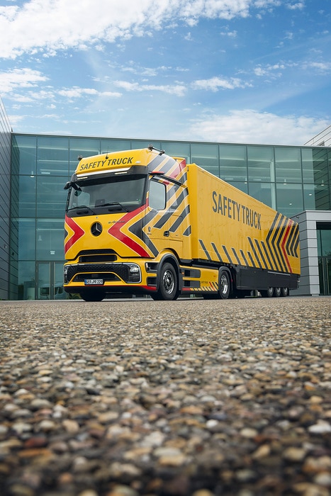 Mercedes-Benz Safety Truck