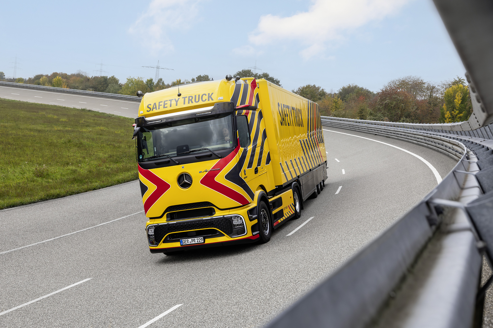 Mercedes-Benz Safety Truck