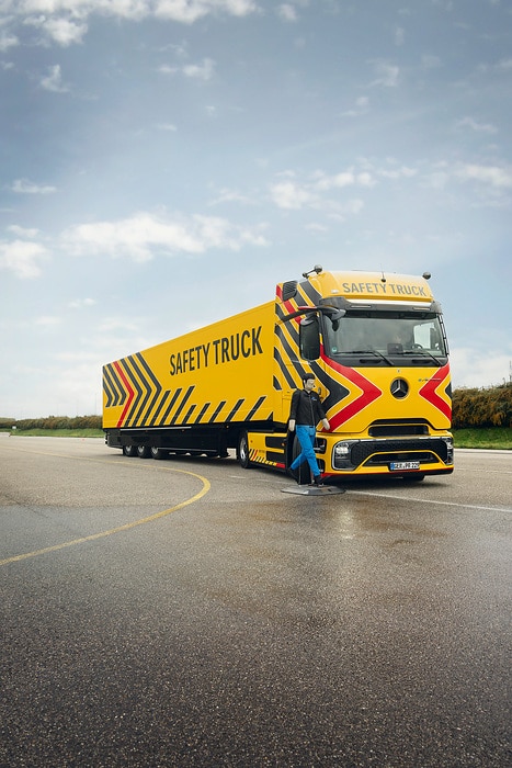 Mercedes-Benz Safety Truck