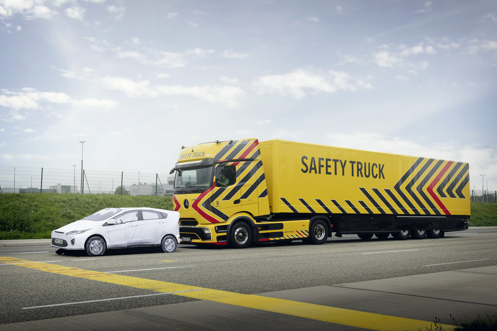 Mercedes-Benz Safety Truck