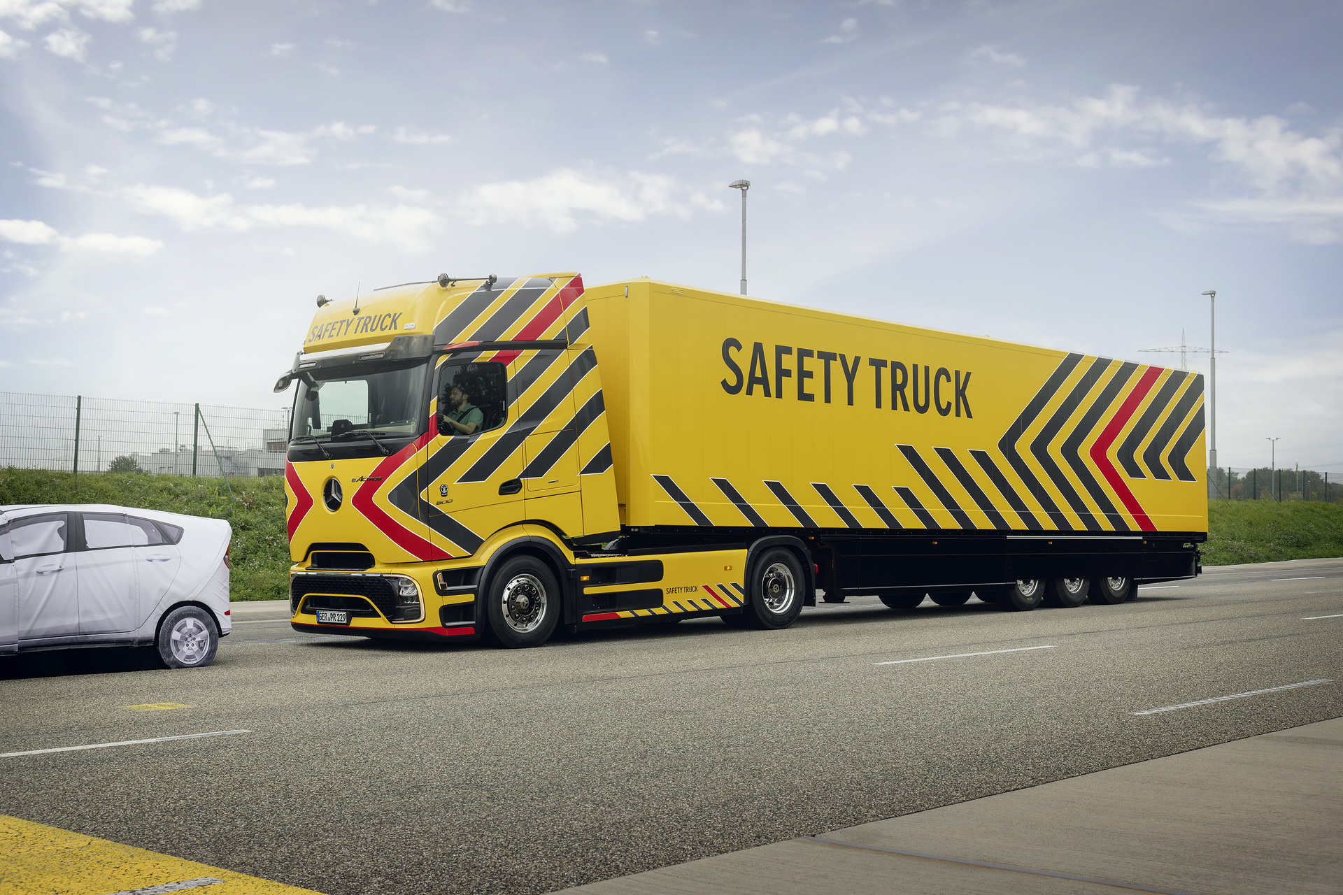 Mercedes-Benz Safety Truck
