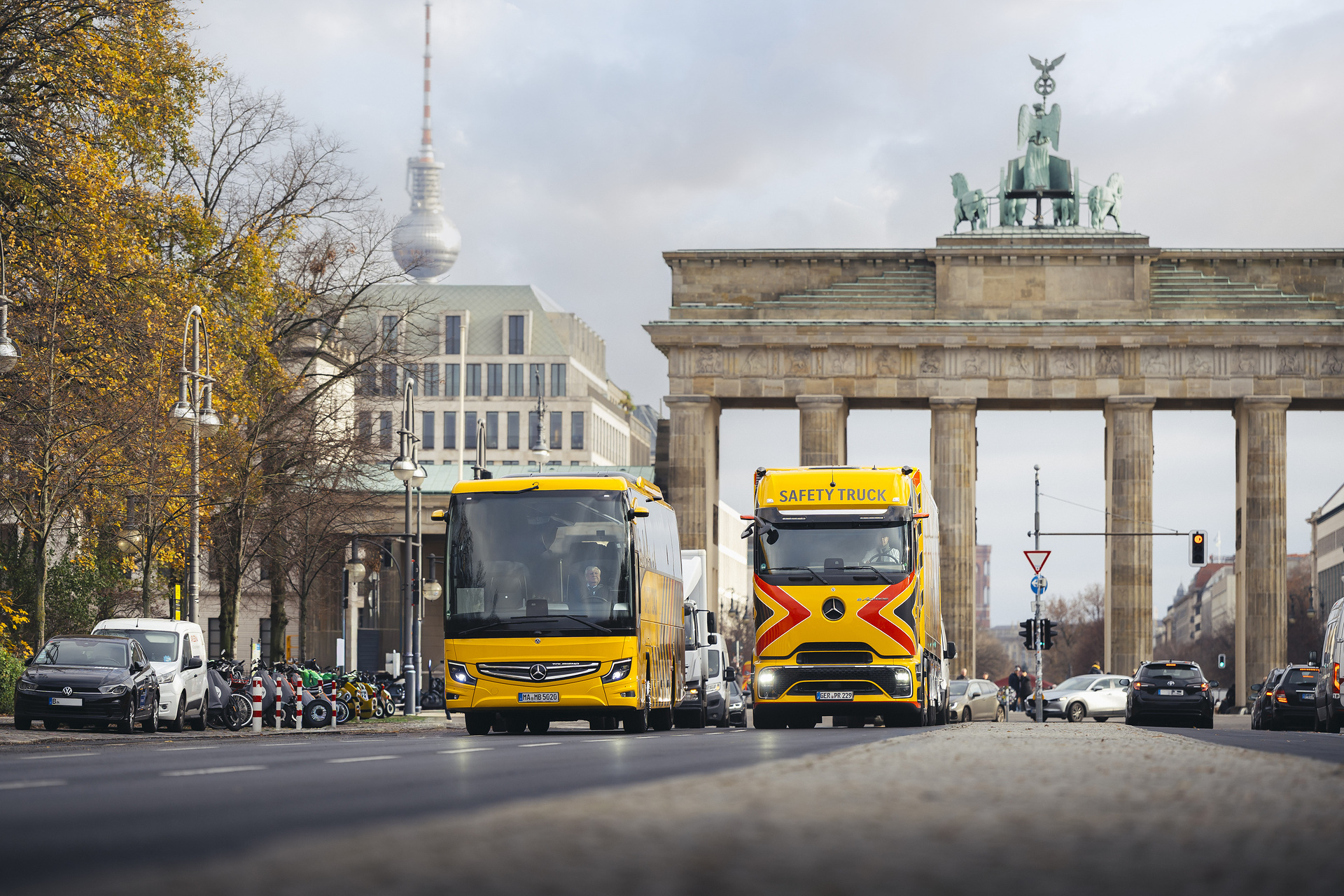 Mercedes-Benz Safety Truck & Safety Coach
