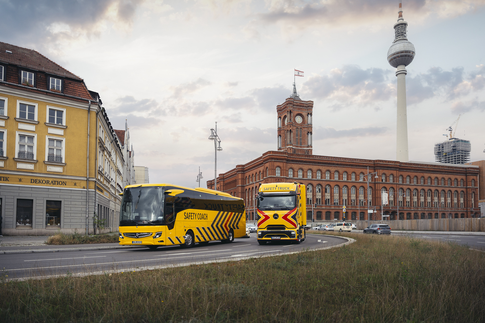 Mercedes-Benz Safety Truck & Safety Coach