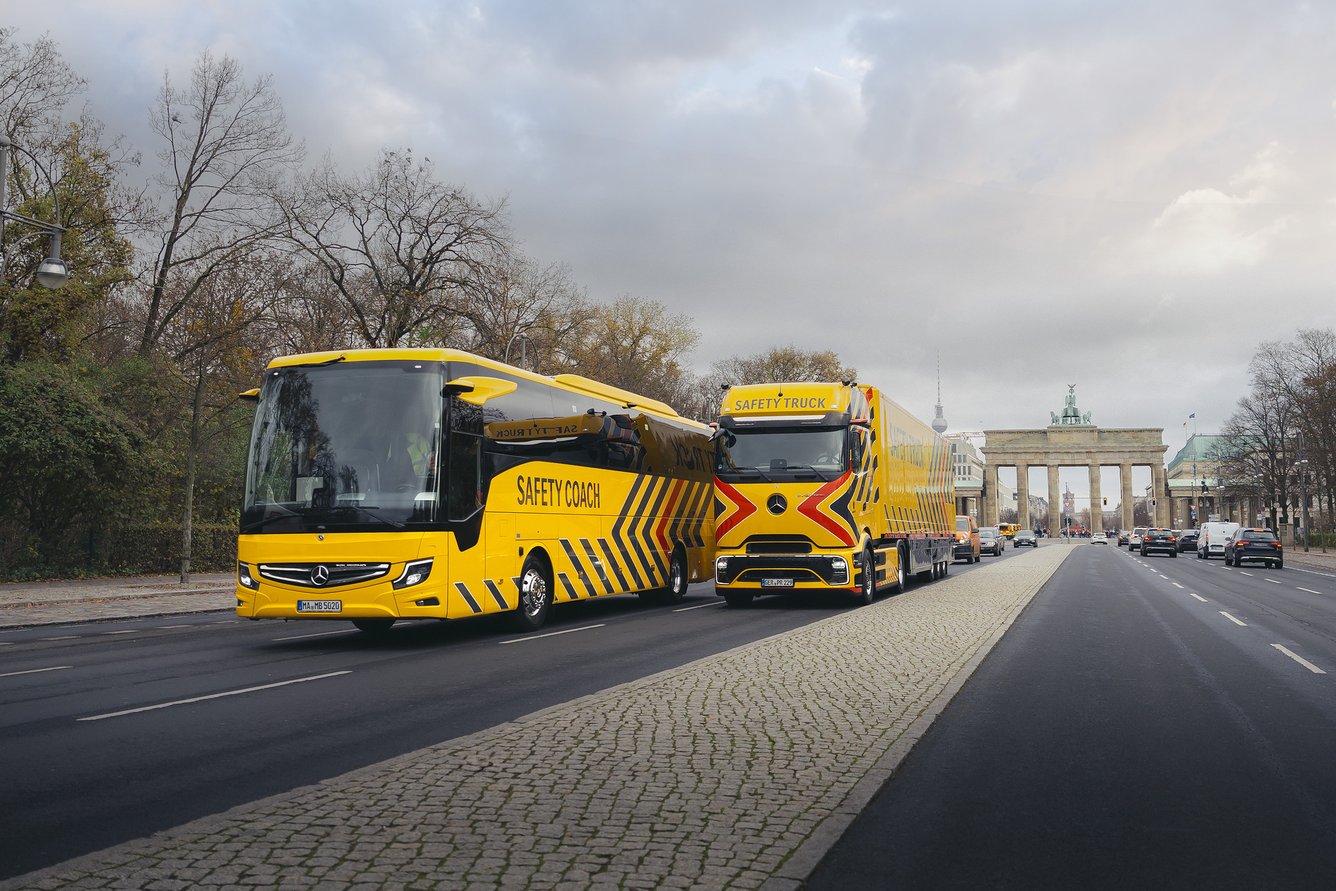 Mercedes-Benz Safety Truck & Safety Coach