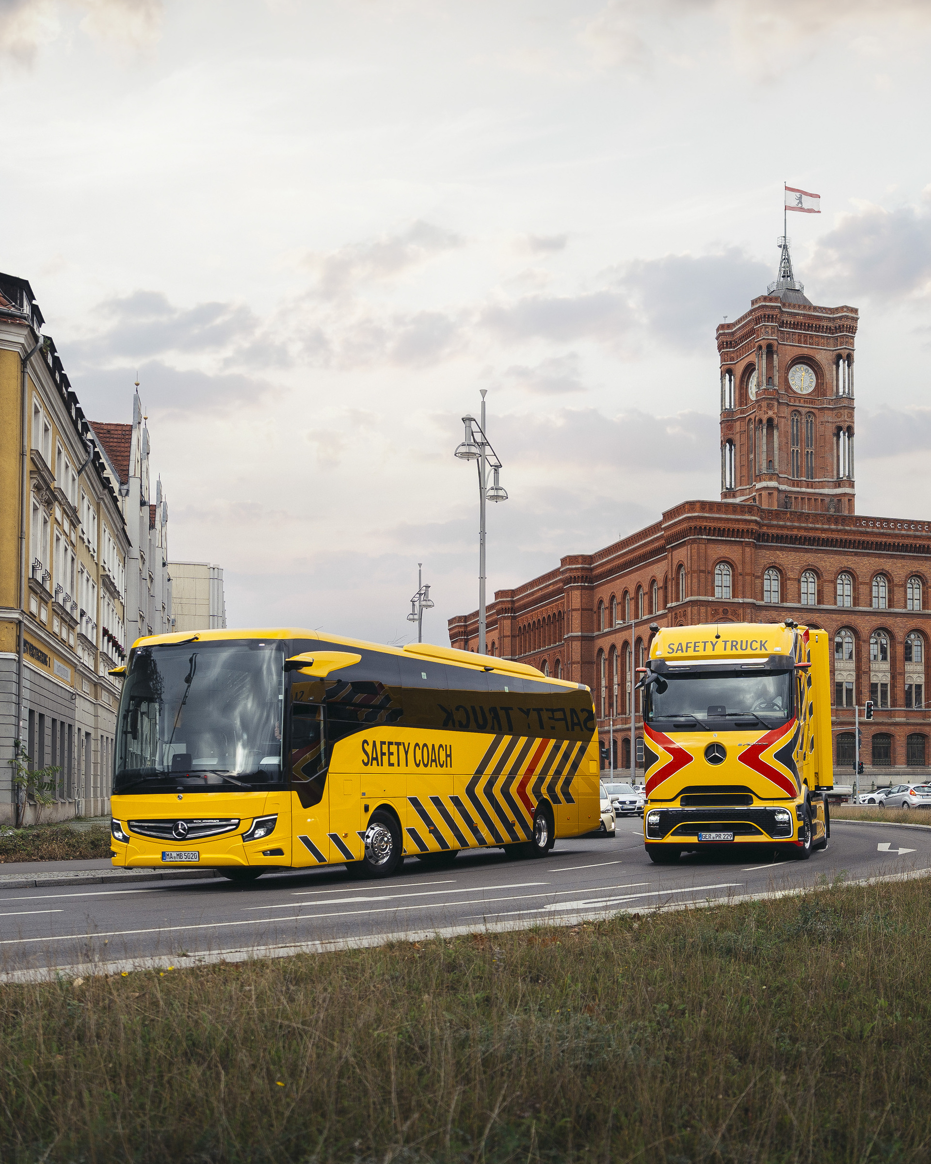 Mercedes-Benz Safety Truck & Safety Coach