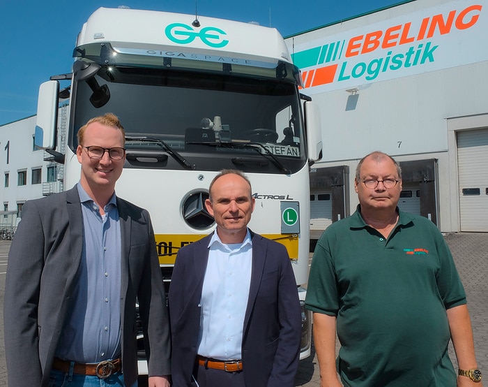 Tradition meets innovation - Ebeling Logistik modernizes its fleet with diesel and electric trucks from Mercedes Benz