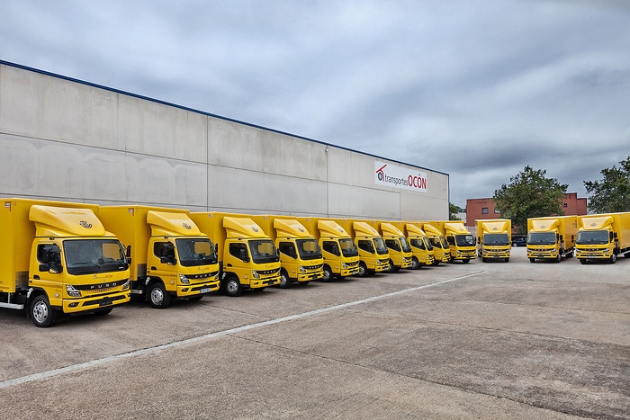 All-electric transport: Spanish logistics provider Transportes Ocón deploys 15 eCanter trucks from Daimler Truck brand FUSO