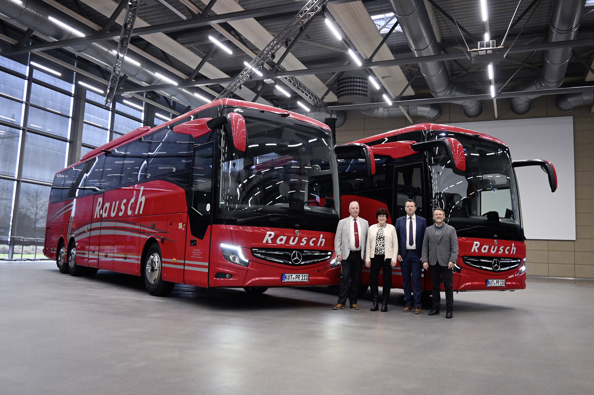 Rausch-Reisen picks up two new Mercedes-Benz Tourismo M from Daimler Buses in Neu-Ulm