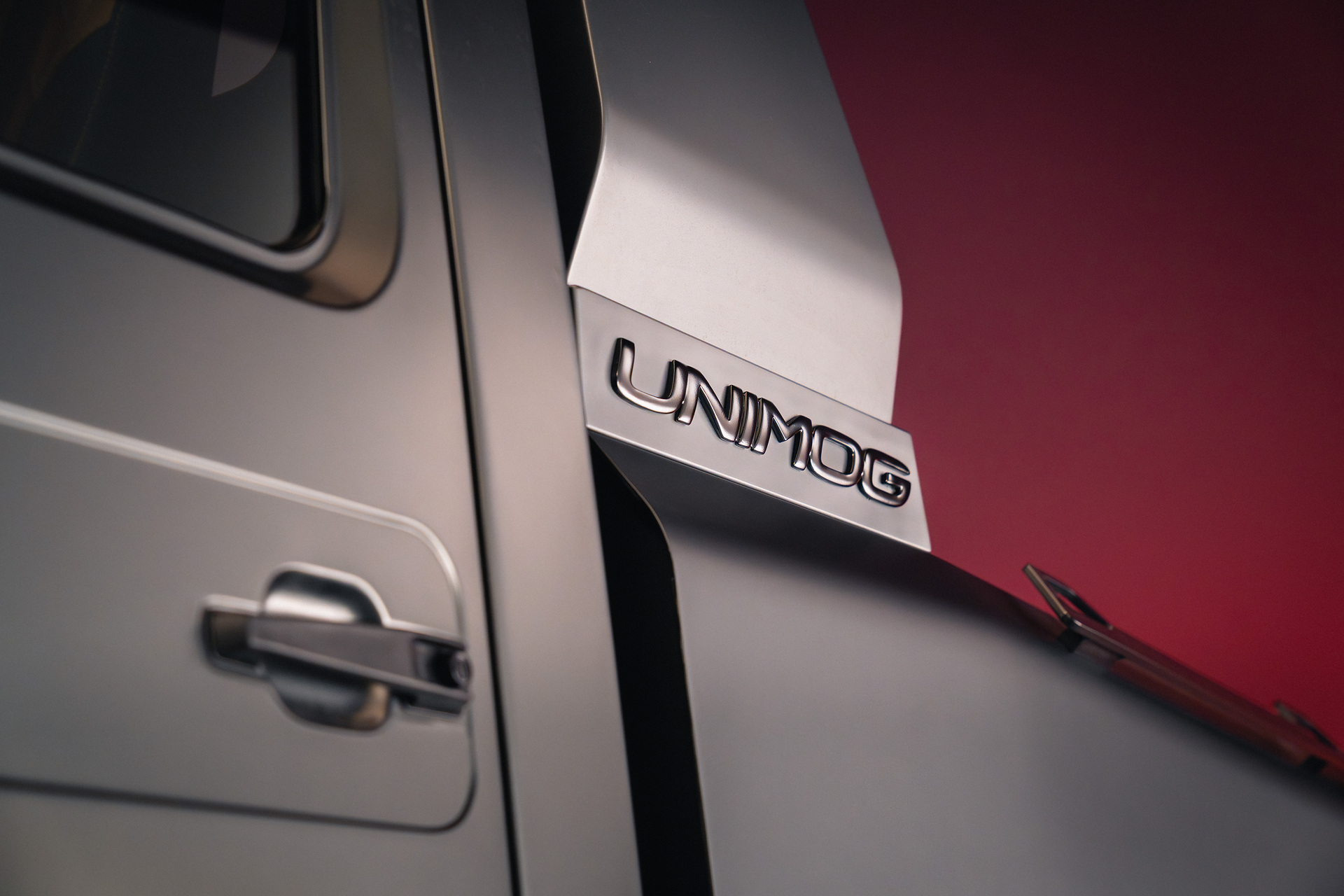 Mercedes-Benz Special Trucks unveils the most luxurious Unimog ever