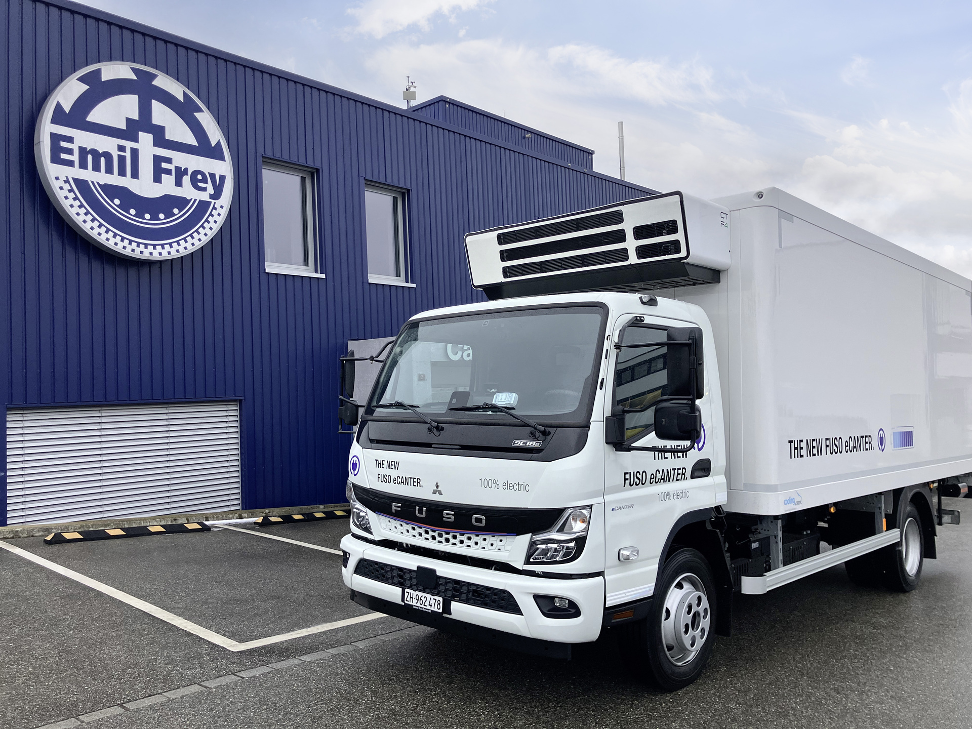 Emil Frey Group appointed as future General Distributor for FUSO in European key markets