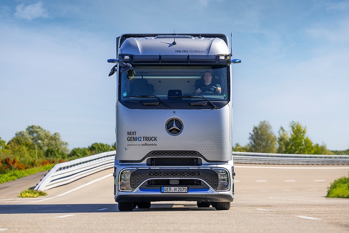 Daimler Truck presents Mercedes-Benz NextGenH2 Truck with small-series production planned from end of 2026