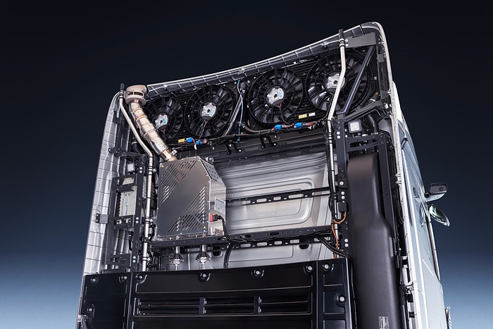 Daimler Truck presents Mercedes-Benz NextGenH2 Truck with small-series production planned from end of 2026