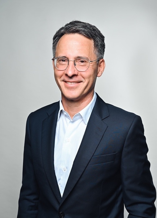 Personnel changes at Daimler Truck: Leadership transition at the Mercedes-Benz plants in Wörth and Gaggenau