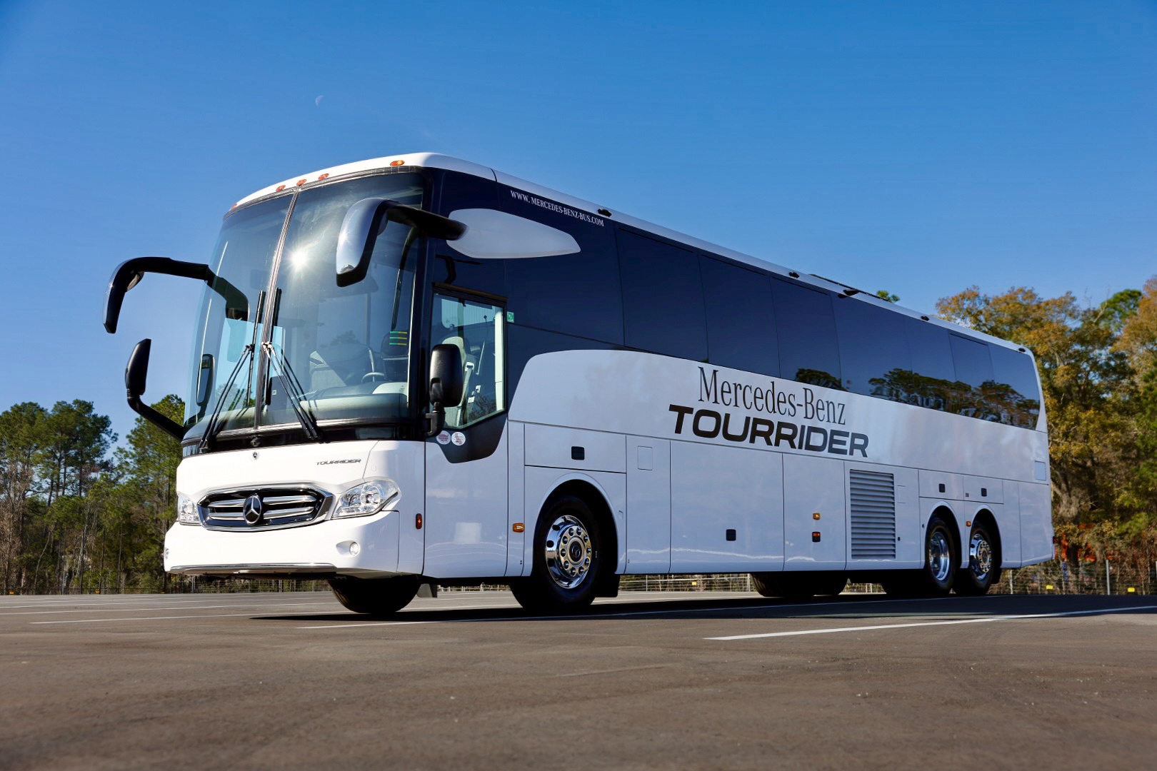 Daimler Coaches North America strengthens presence in the U.S. market