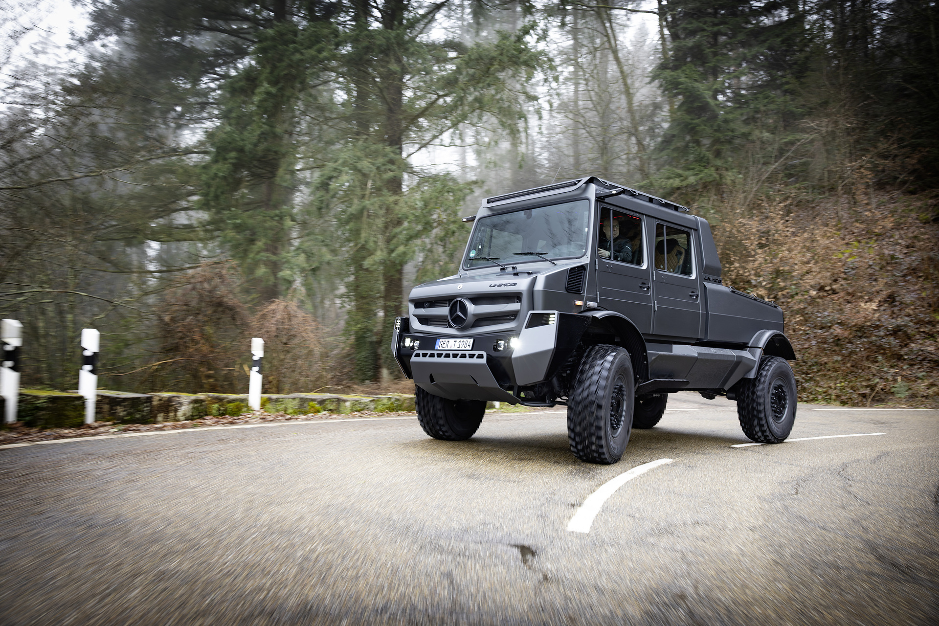 Mercedes-Benz Special Trucks unveils the most luxurious Unimog ever