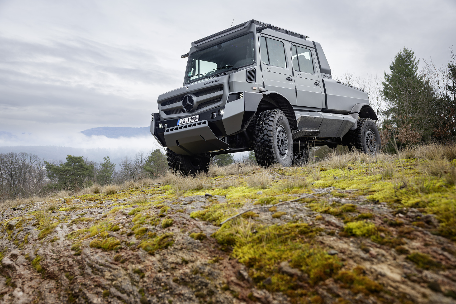 Mercedes-Benz Special Trucks unveils the most luxurious Unimog ever