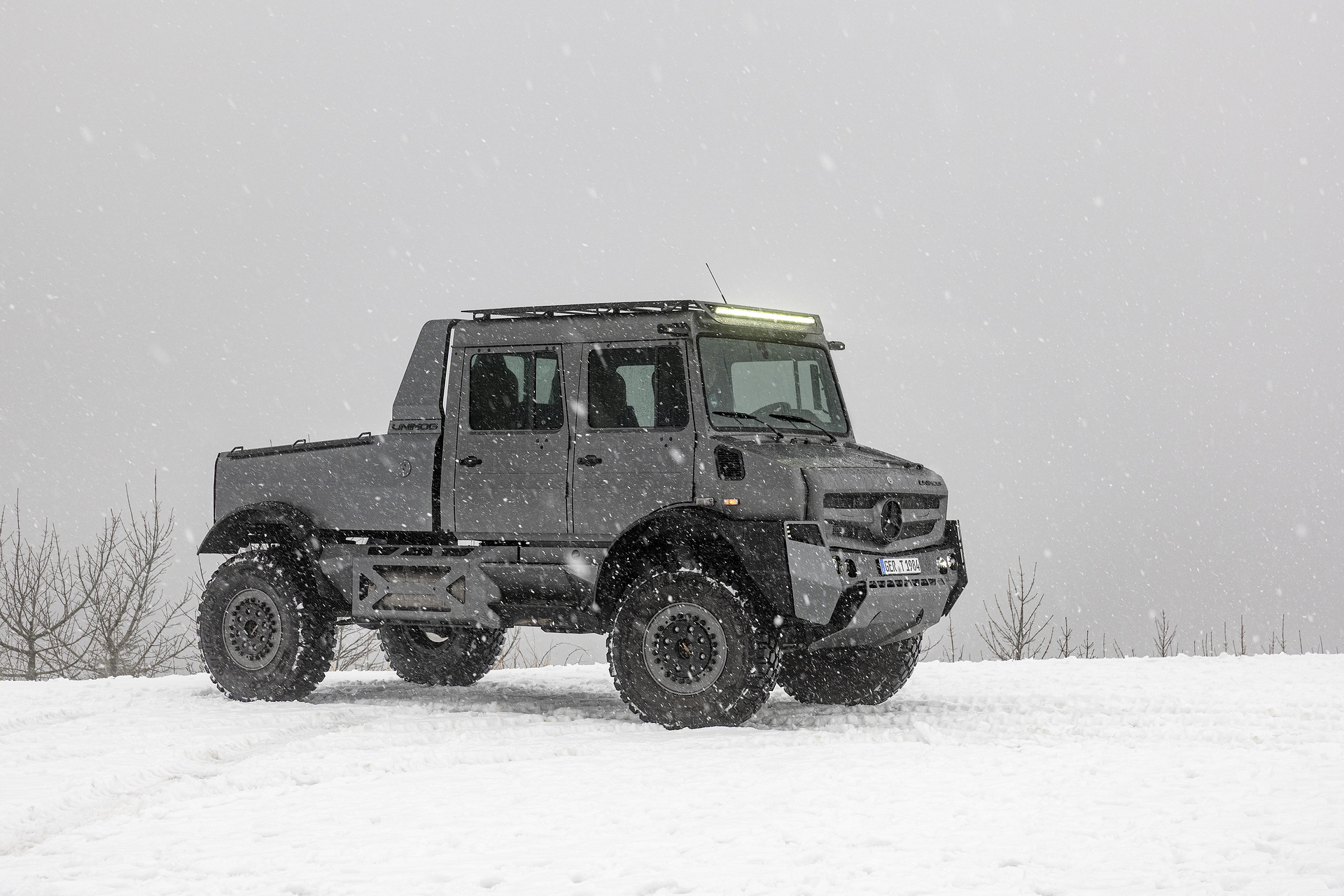Mercedes-Benz Special Trucks unveils the most luxurious Unimog ever